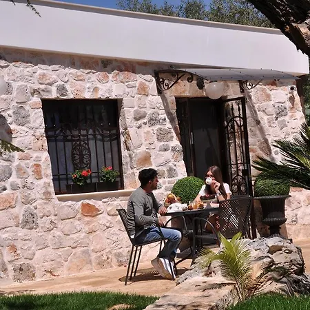 Bed & Breakfast Perla Nel 4*