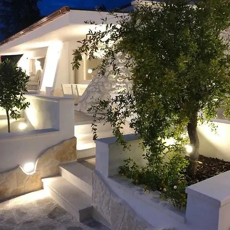 Bed & Breakfast Perla Nel 4*