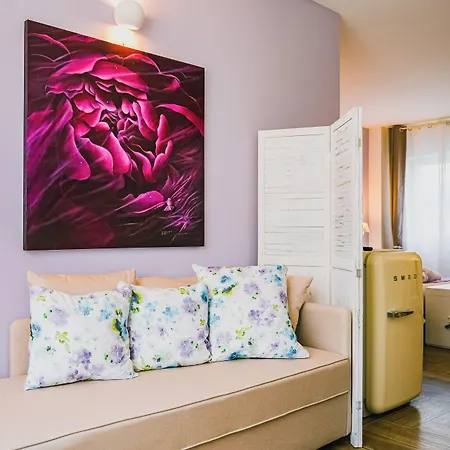 Perla Nel 普蒂尼亚诺