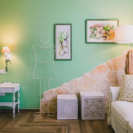 Perla Nel Bed & Breakfast 4*